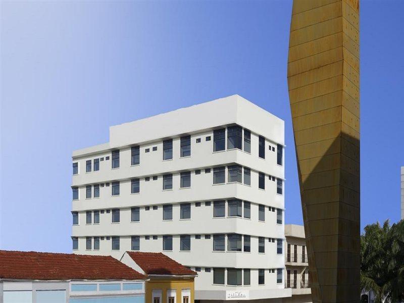 فندق أولميكا بلازا أوربان إكسبرس فيلاهيرموسا المظهر الخارجي الصورة